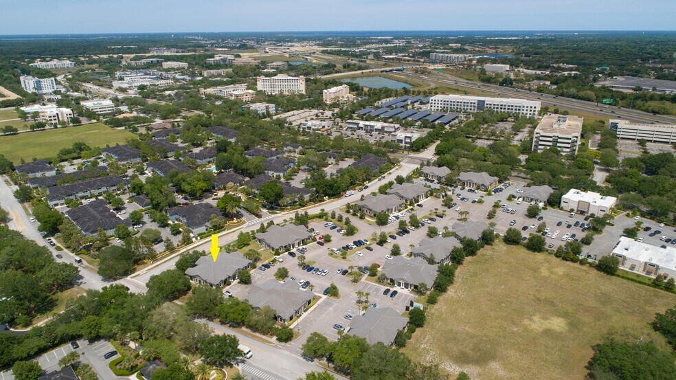 960 International Pky, Lake Mary, FL à vendre - Aérien – Image 2 sur 30