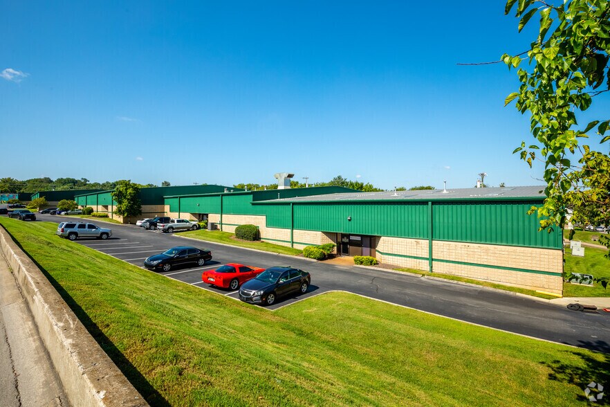 1412 Antioch Pike, Nashville, TN à louer - Photo de l’immeuble – Image 3 sur 6