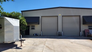 610 Maria St, Kenner, LA à louer Photo de l’immeuble– Image 1 sur 1