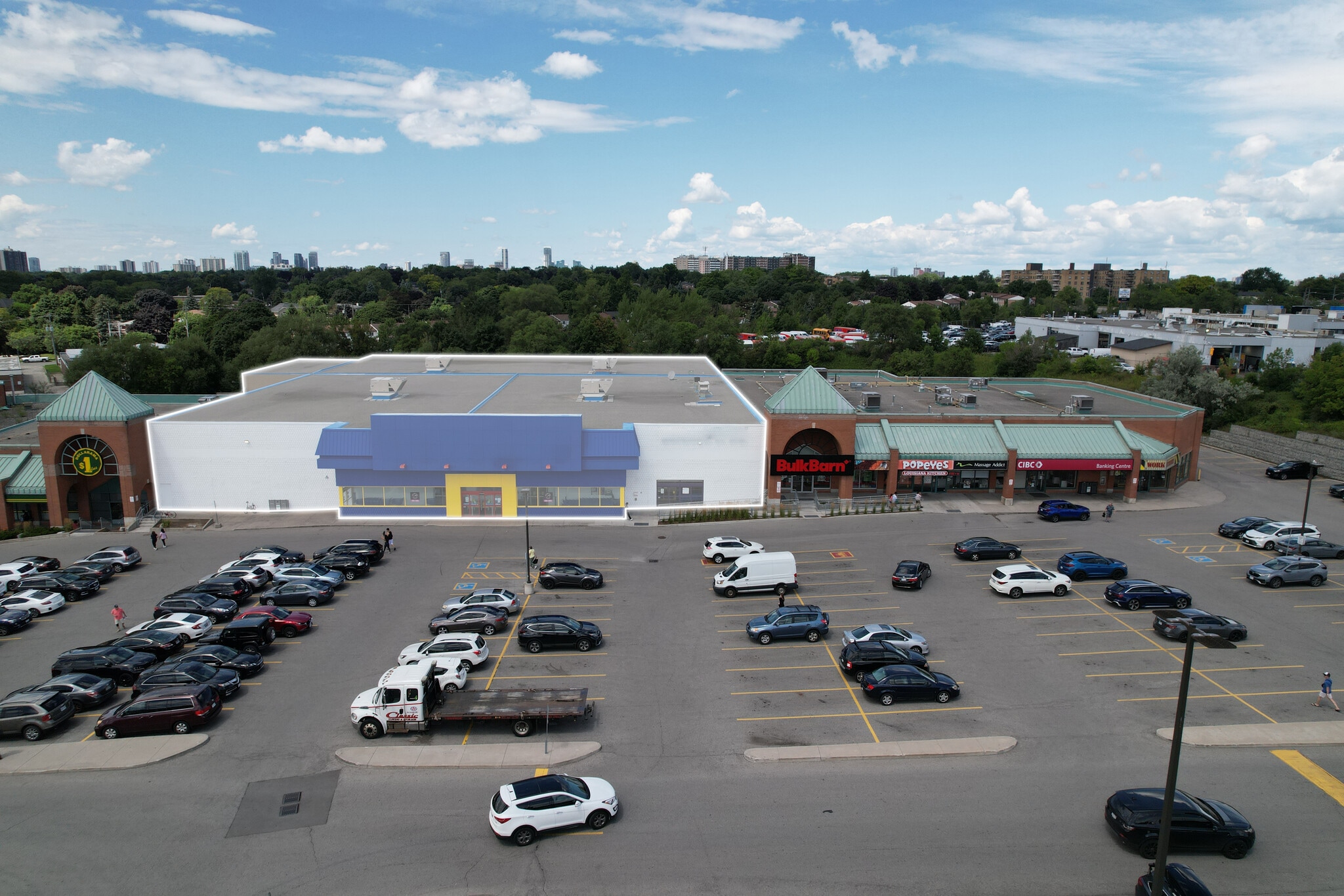 1448-1450 Lawrence Ave E, Toronto, ON à louer Photo de l’immeuble– Image 1 sur 3