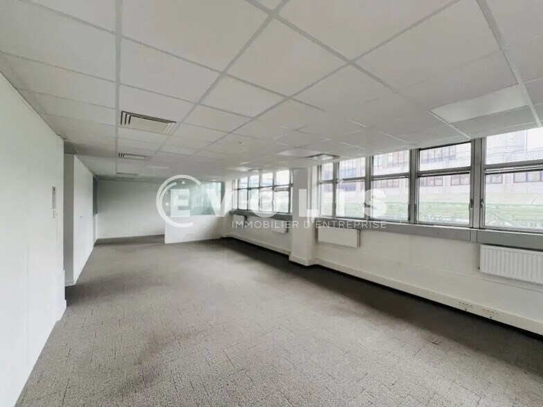 Bureau dans Fontenay-sous-Bois à louer - Photo intérieure – Image 3 sur 8