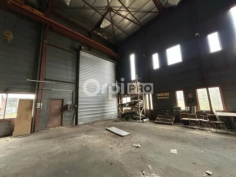 Industriel/Logistique dans Razès à louer - Photo intérieure – Image 3 sur 6