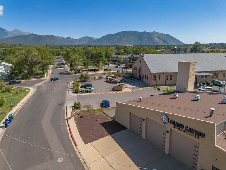 400 S Malpais Ln, Flagstaff, AZ à louer - Photo de l’immeuble – Image 2 sur 26