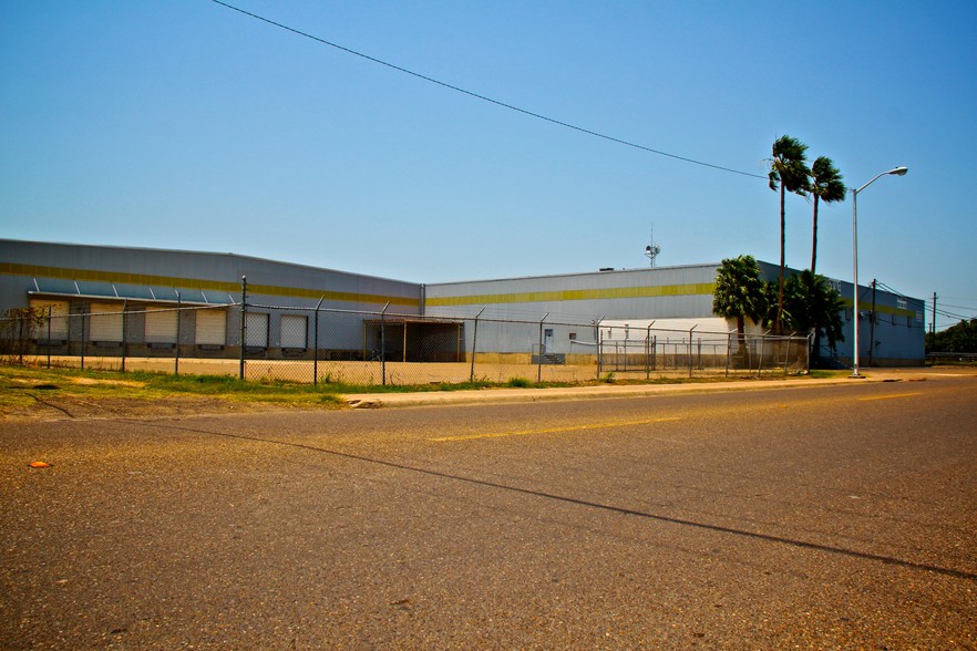 715 W Pike St, Weslaco, TX à louer - Photo principale – Image 1 sur 1