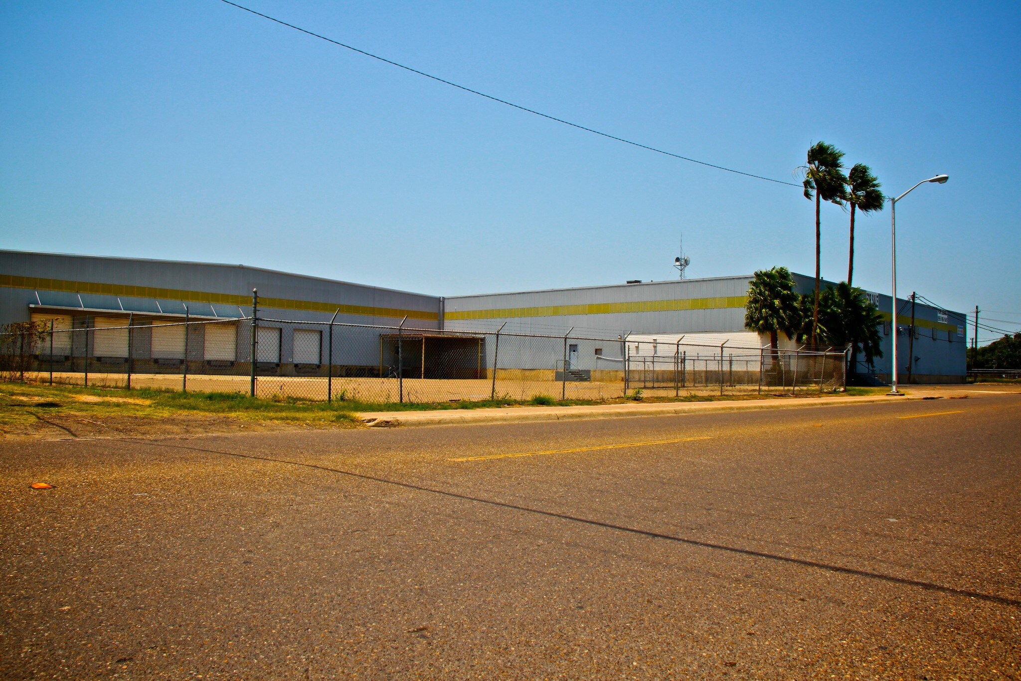715 W Pike St, Weslaco, TX à louer Photo principale– Image 1 sur 2