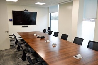 82 Oxford Rd, Uxbridge à louer Photo intérieure– Image 2 sur 8