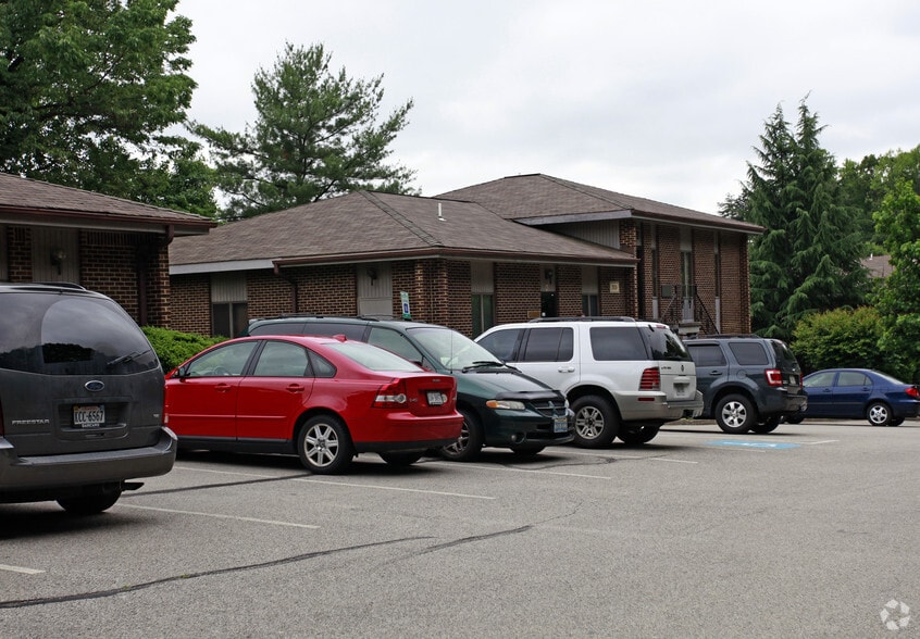 2026 Opitz Blvd, Woodbridge, VA à louer - Photo principale – Image 1 sur 4