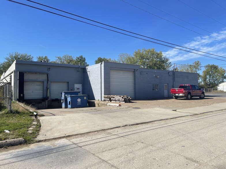 1744 Iowa Ave, Lorain, OH à vendre - Photo de l’immeuble – Image 1 sur 2