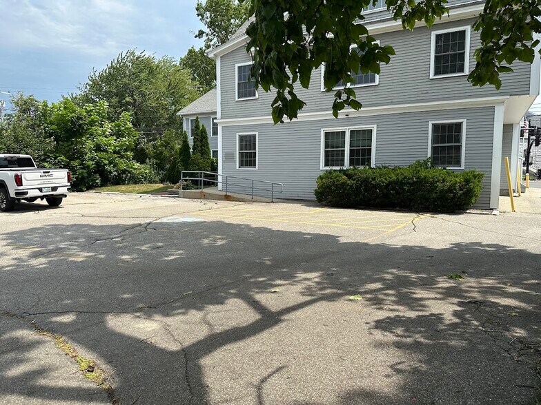 1 Main St, Nashua, NH à vendre - Photo de l’immeuble – Image 2 sur 11