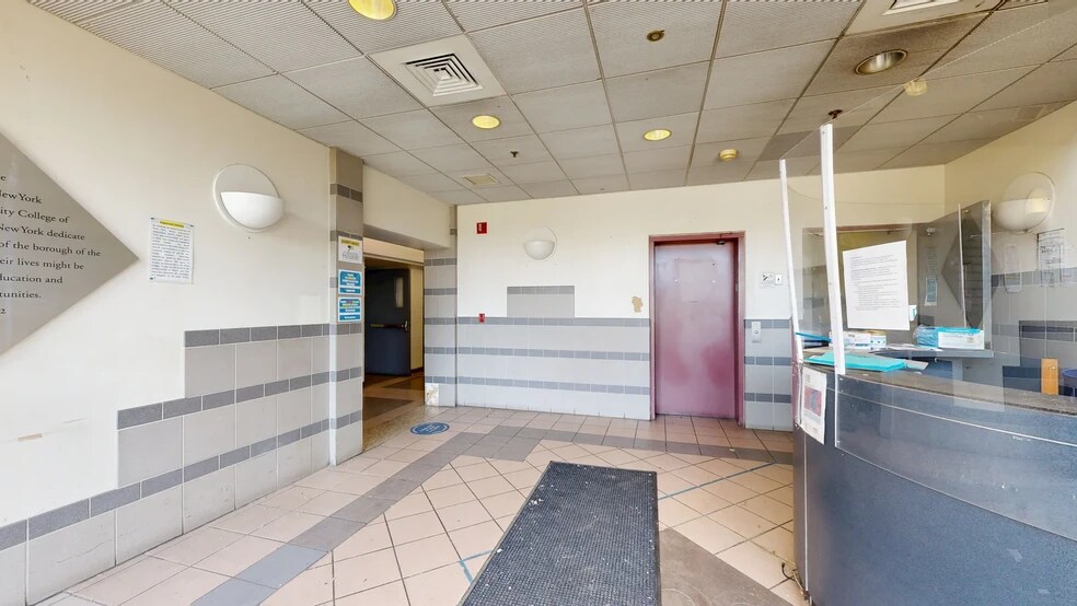 1610 Bathgate Ave, Bronx, NY à louer - Numérisation 3D Matterport – Image 2 sur 9