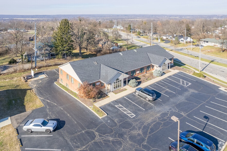 1060-1066 Summit Dr, Middletown, OH à louer - Aérien – Image 2 sur 21