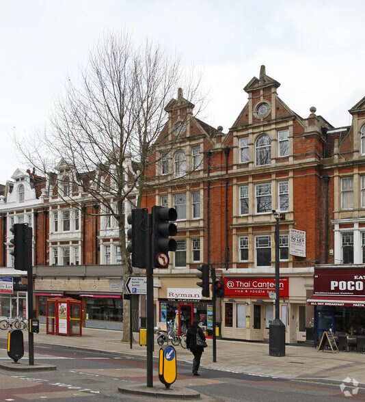 26 New Broa, Londres à louer - Photo de l’immeuble – Image 2 sur 3