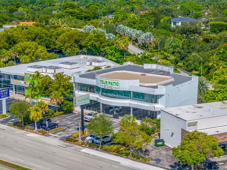 9855 S Dixie Hwy, Pinecrest, FL à louer - Photo de l’immeuble – Image 2 sur 67