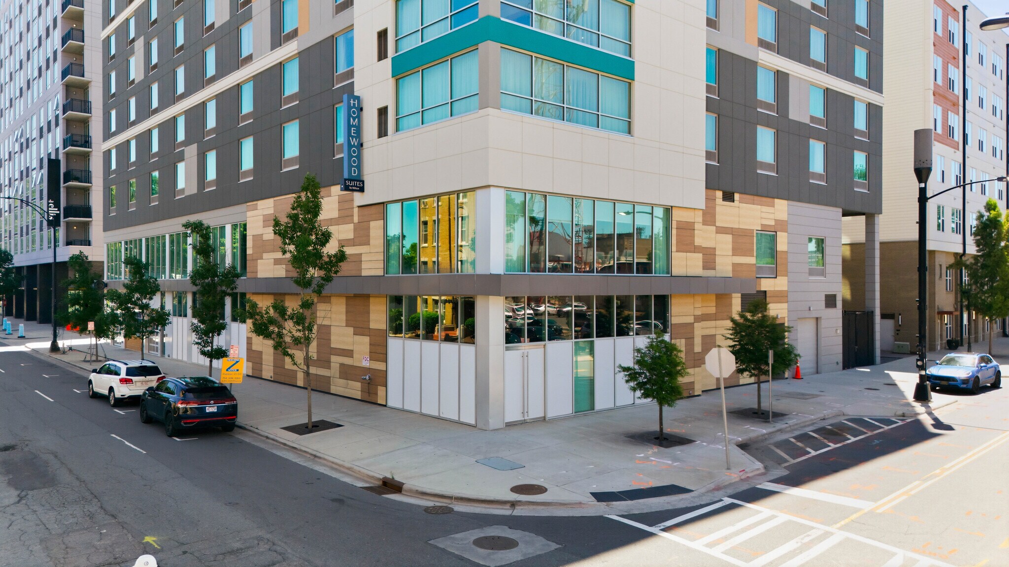 508 N College St, Charlotte, NC à louer Photo de l’immeuble– Image 1 sur 14