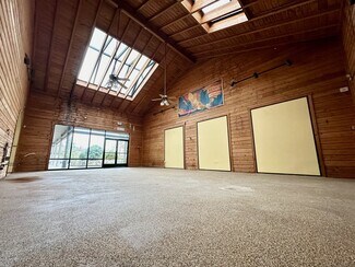 Plus de détails pour 998 Plaza Dr, Grass Valley, CA - Bureau/Local commercial à louer