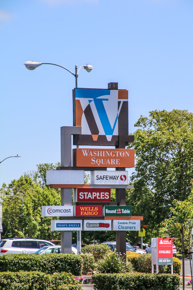 351-389 S McDowell Blvd, Petaluma, CA à louer - Photo de l’immeuble – Image 3 sur 3
