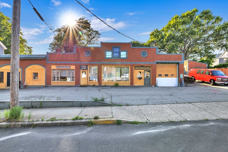 43-49 Jay St, New London, CT à vendre - Photo de l’immeuble – Image 3 sur 35