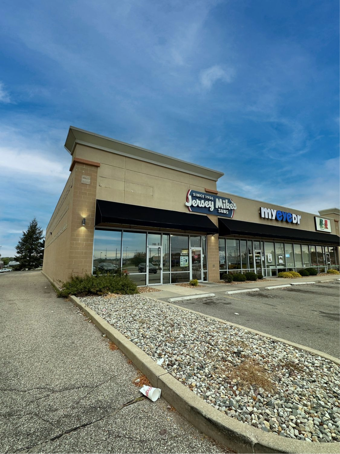 315 W Ireland Rd, South Bend, IN à louer Photo principale– Image 1 sur 10