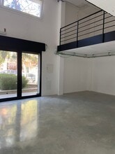 Bureaux/Local commercial dans Tarragona, Tarragona à louer Photo intérieure– Image 1 sur 18