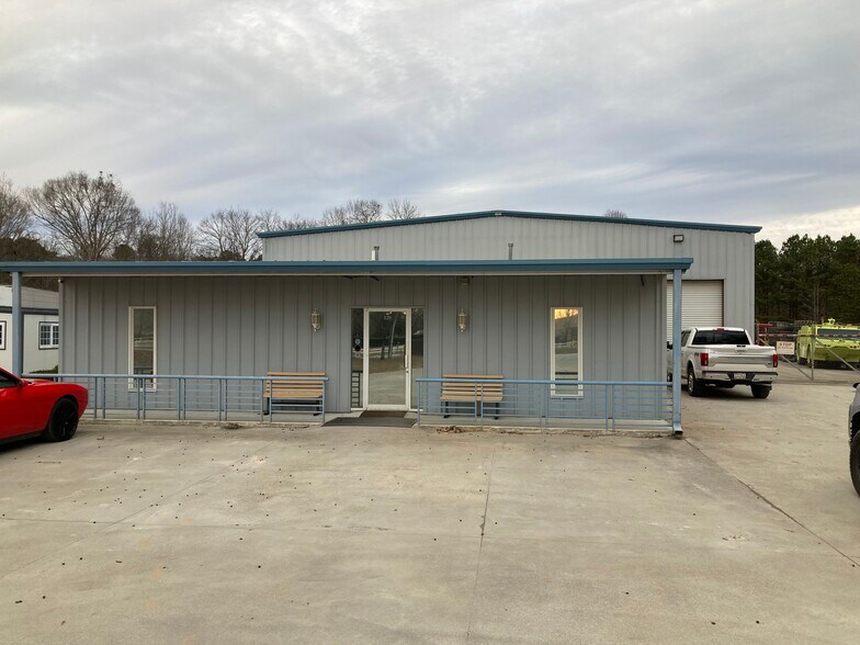 120 Riverside Dr SW, Cartersville, GA à louer - Photo de l’immeuble – Image 1 sur 6