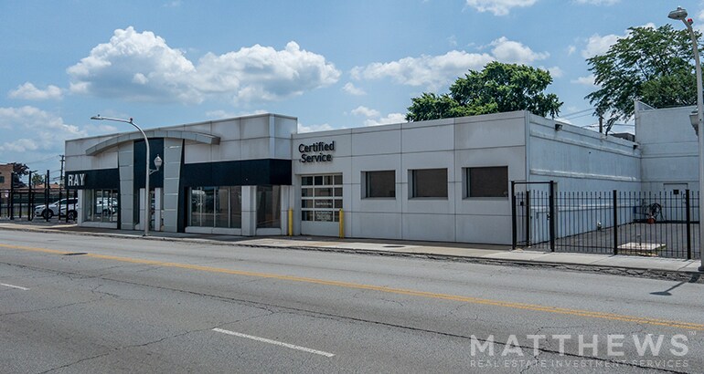5011 W 63rd St, Chicago, IL à vendre - Photo de l’immeuble – Image 2 sur 3