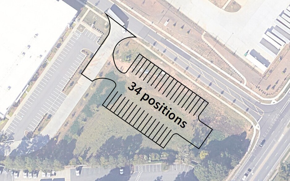 4815 Gibbon Road, Charlotte, NC à louer - Photo de l’immeuble – Image 2 sur 3