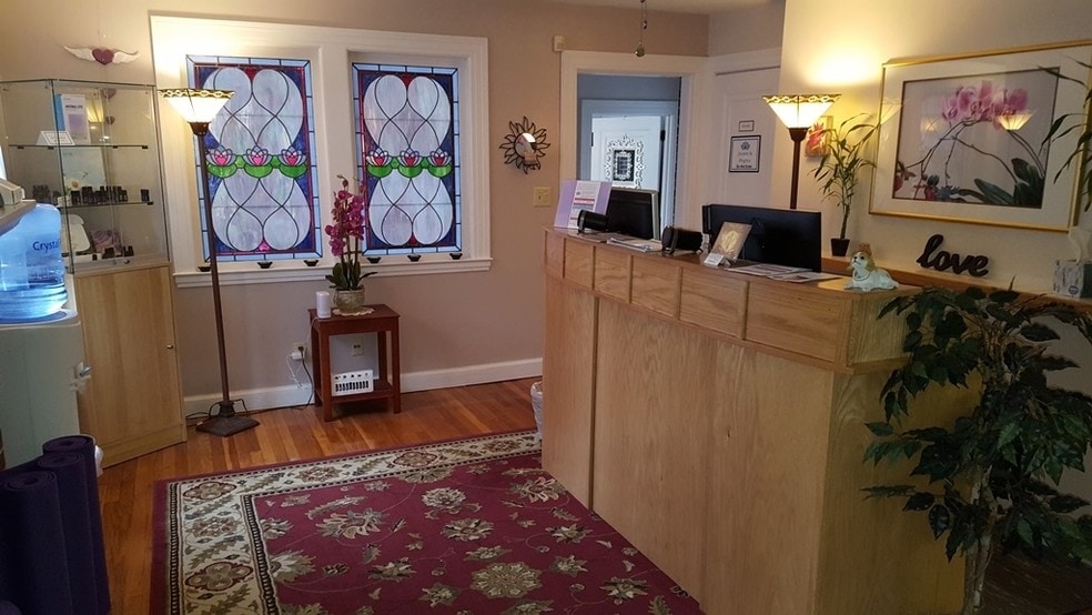 83 Boston Post Rd, Waterford, CT à vendre - Photo intérieure – Image 3 sur 9
