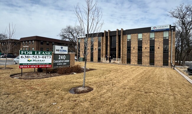 Plus de détails pour 240 E Lake St, Addison, IL - Bureau à louer