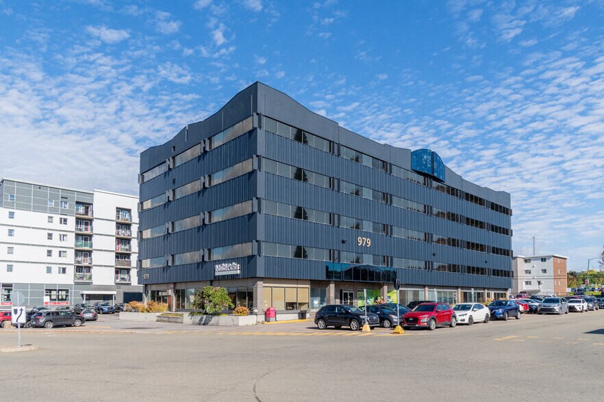 979 Av De Bourgogne, Québec, QC à louer - Photo de l’immeuble – Image 1 sur 5