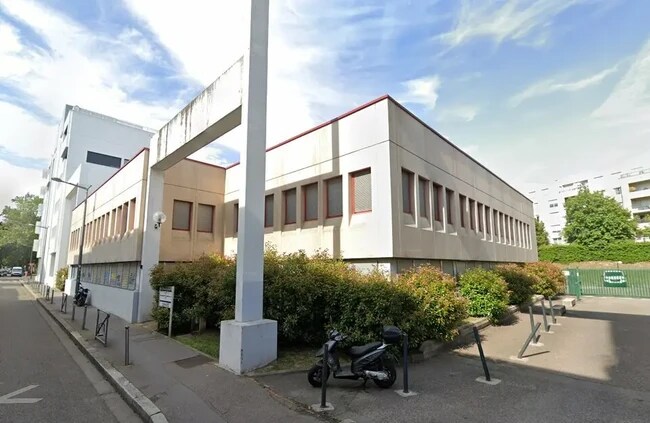 Plus de détails pour Bureau à louer