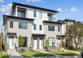 Plus de détails pour 2831 36 St SW, Calgary, AB - Logement à vendre