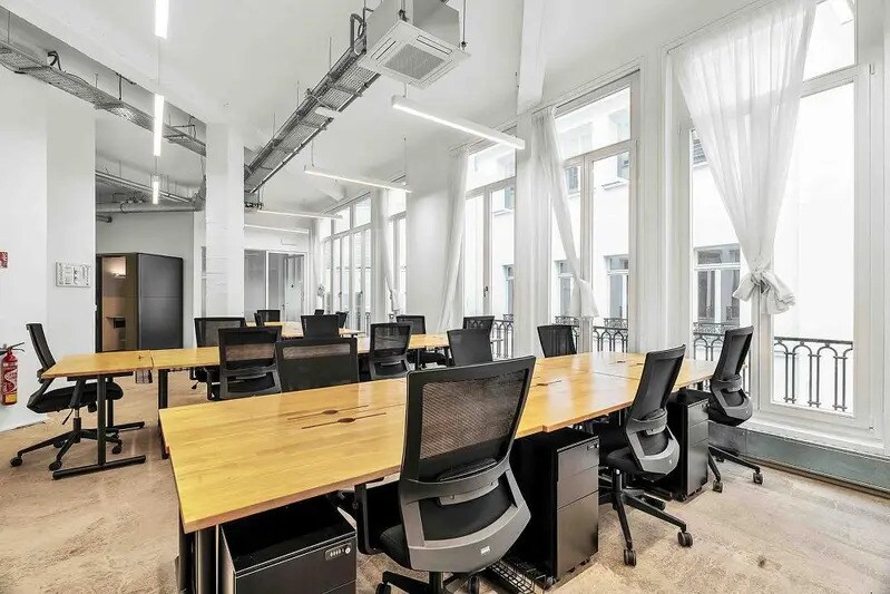 Bureau dans Paris à louer - Photo intérieure – Image 2 sur 11
