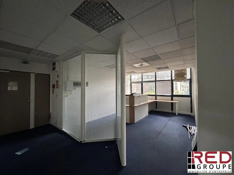 Bureau dans Aix-en-Provence à louer - Photo intérieure – Image 3 sur 6