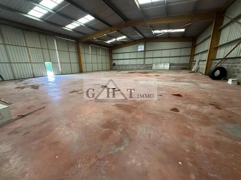 Industriel/Logistique dans Saint-Aubin-sur-Gaillon à louer - Photo intérieure – Image 3 sur 11