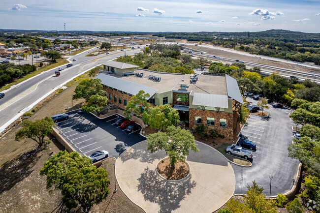 Plus de détails pour 1580 S Main St, Boerne, TX - Bureau, Bureau/Médical à louer