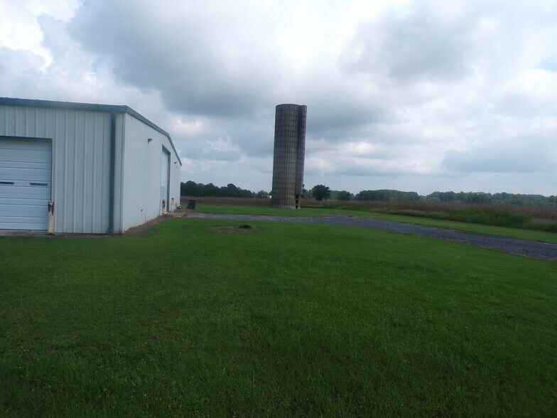 1248 Bethlehem Rd, Hartsville, SC à vendre - Photo de l’immeuble – Image 2 sur 17