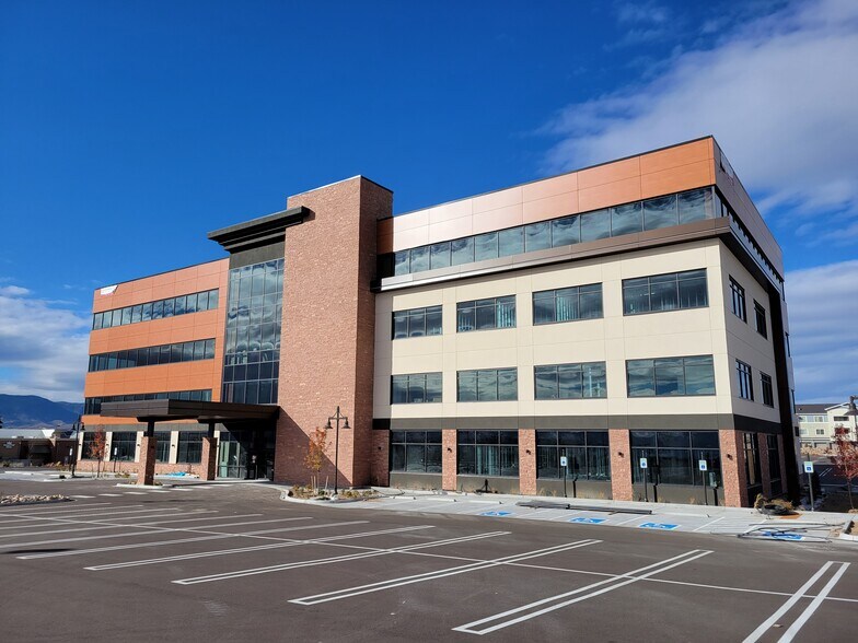 1370 Interquest Pky, Colorado Springs, CO à louer - Photo de l’immeuble – Image 1 sur 7