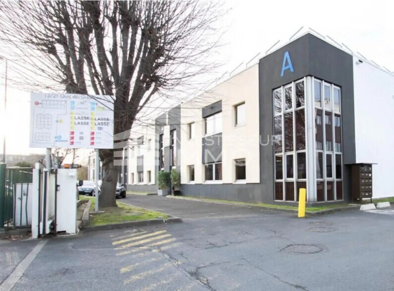 Bureau dans Gennevilliers à louer - Photo de l’immeuble – Image 1 sur 3
