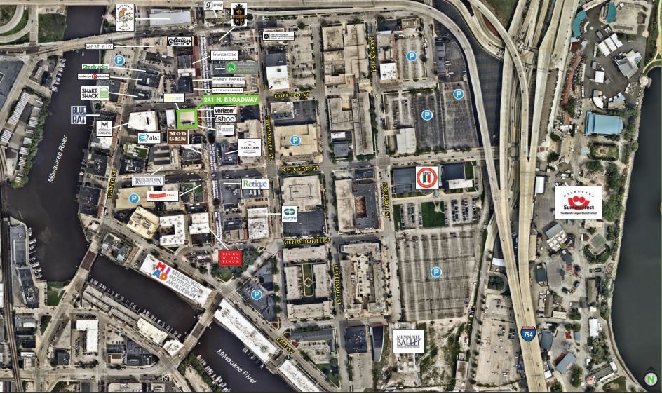 241 N Broadway St, Milwaukee, WI à louer - Aérien – Image 2 sur 3
