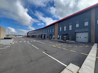 Plus de détails pour Bureau, Local d'activités à louer