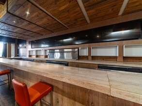 414 N Orleans St, Chicago, IL à louer Photo intérieure– Image 2 sur 9