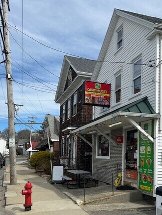 Plus de détails pour 826 Boston St, Lynn, MA - Local commercial à vendre