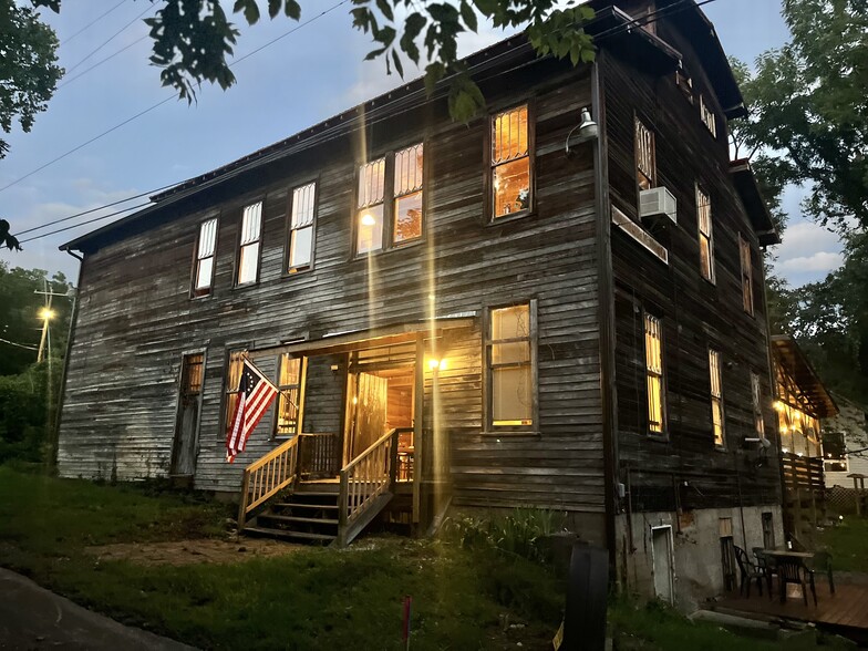 1 Old Mill Lane, Weaverville, NC à vendre - Photo de l’immeuble – Image 1 sur 32