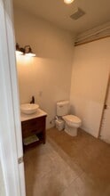 200 N 8th Ave E, Newton, IA à louer - Vidéo sur l’annonce professionnelle 