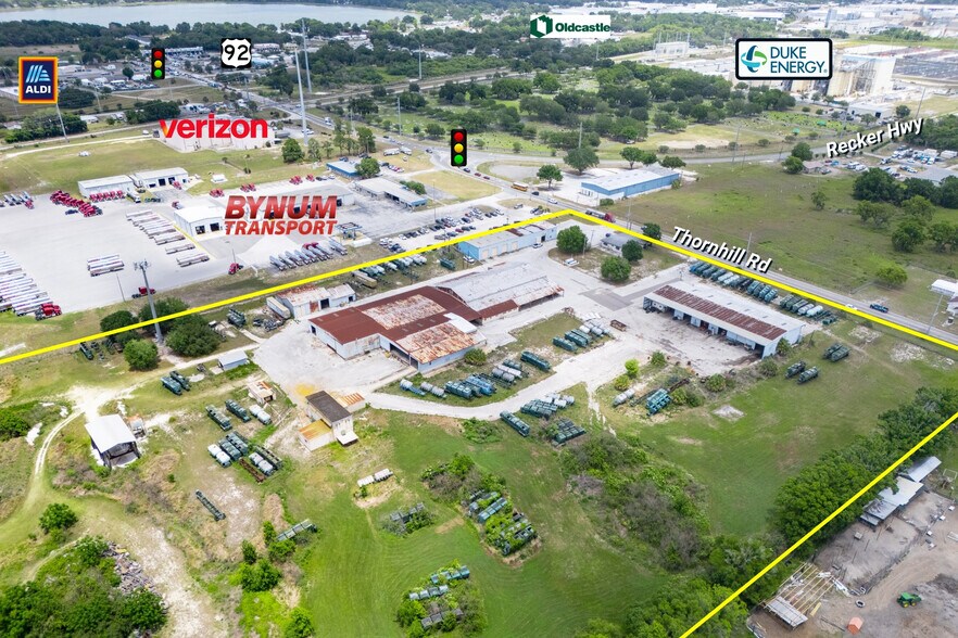100 Thornhill Rd, Auburndale, FL à vendre - Photo de l’immeuble – Image 3 sur 27