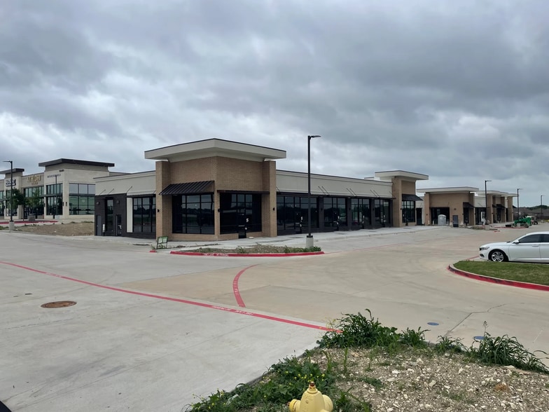 12997 Main St, Frisco, TX à vendre - Photo de l’immeuble – Image 2 sur 4