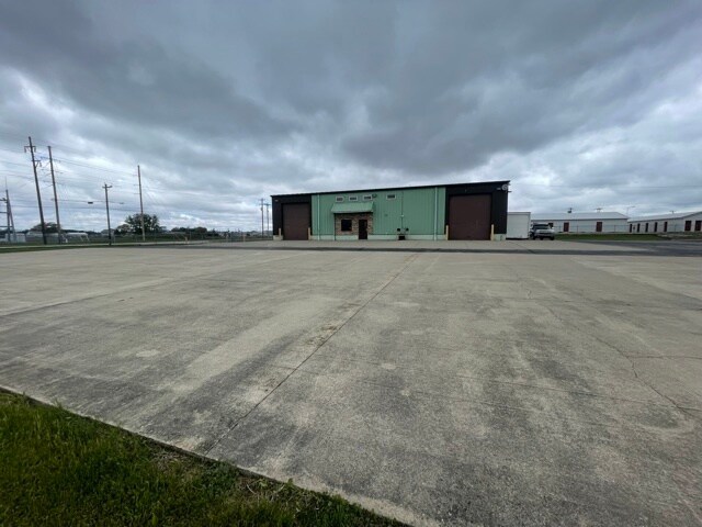 600 Meyer Rd, Celina, OH à louer - Photo de l’immeuble – Image 3 sur 19
