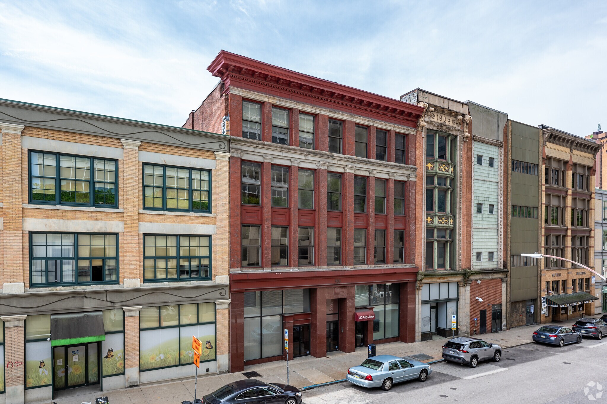 900 5th Ave, Pittsburgh, PA à vendre Photo principale– Image 1 sur 11
