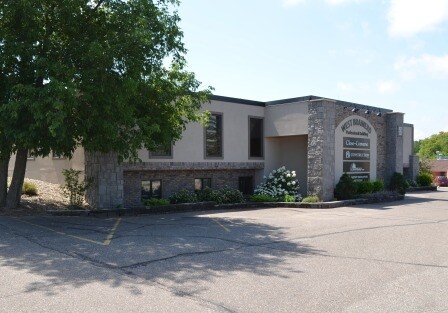 521 Charles St, Brainerd, MN à louer Photo principale– Image 1 sur 9