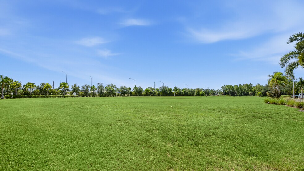 6009 Exchange Way, Lakewood Ranch, FL à vendre - Autre – Image 2 sur 7